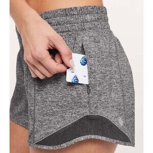 lulemon hotty hot shorts